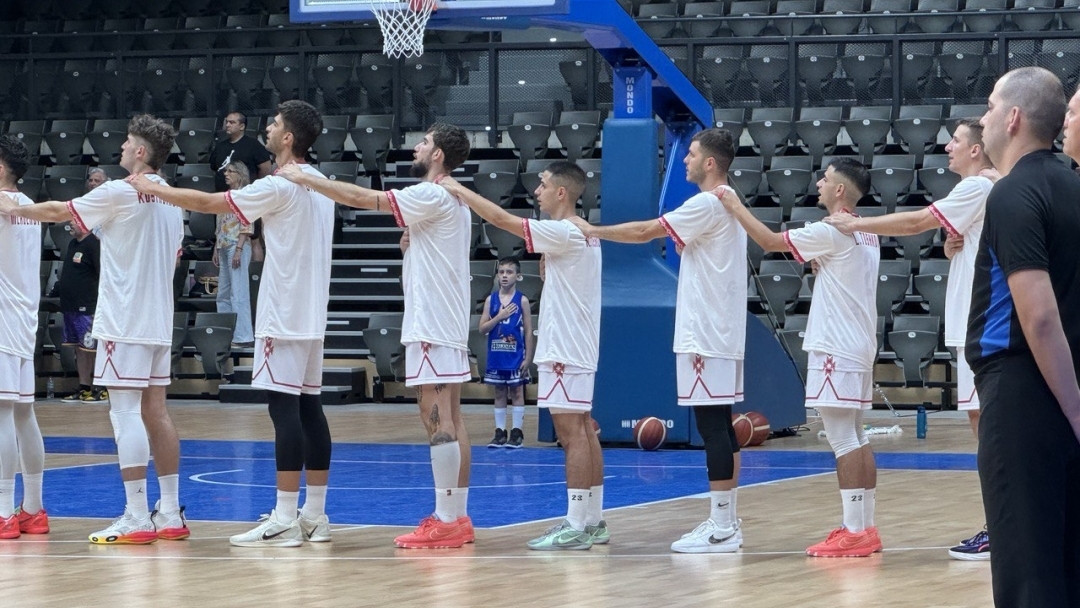 България победи Румъния със 78:76 в оспорван баскетболен двубой по случай 10 години „Арена Русе“