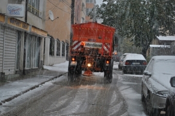 15 снегорина чистят Русе