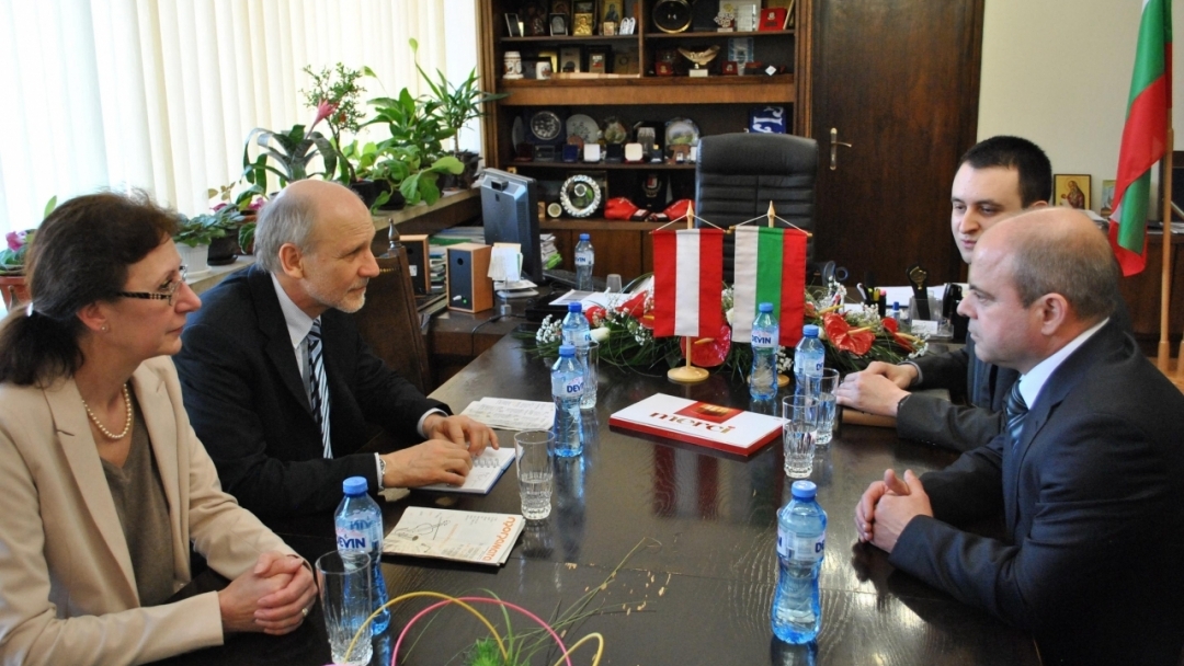 Посланикът на Австрия пристигна в Русе за Австрийските музикални седмици