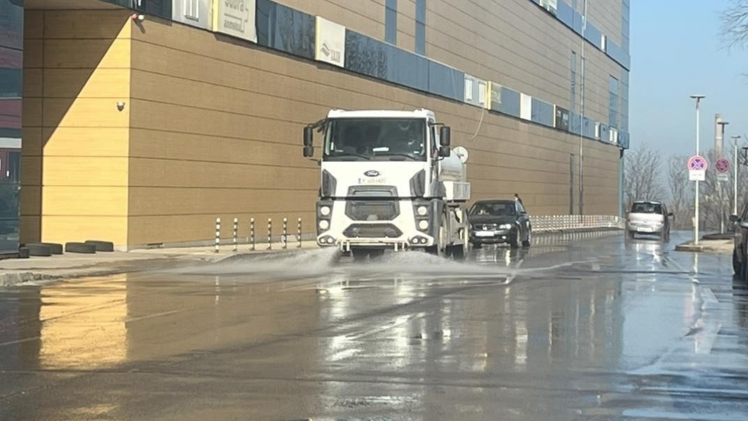 Механизирано миене на улици и булеварди в Русе за периода 16-20 март