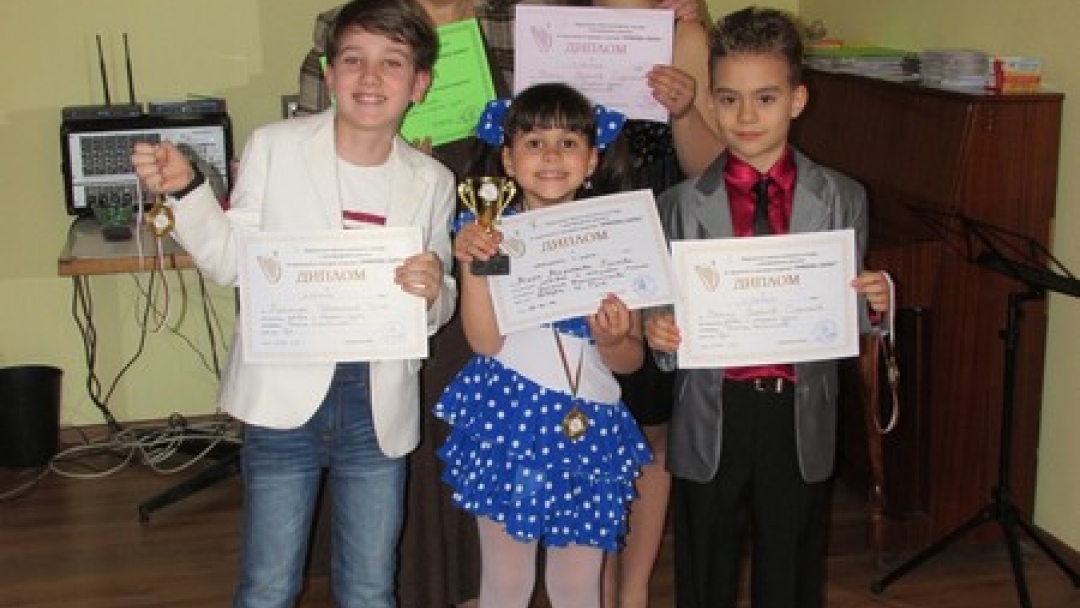 Русенските „Слънца“ с награди от Националния конкурс „Орфеева дарба“