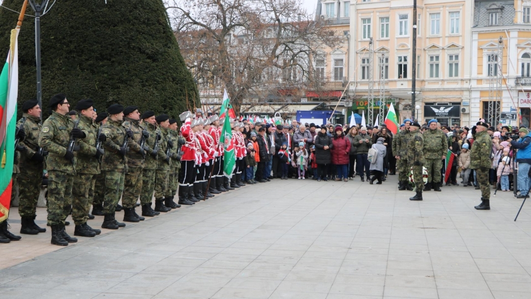 Русе отбеляза Трети март с тържествена церемония и празнична програма