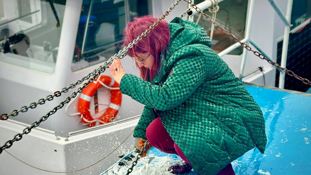 Нов екологичен катамаран „Иноватор“ бе официално осветен и кръстен в Русе