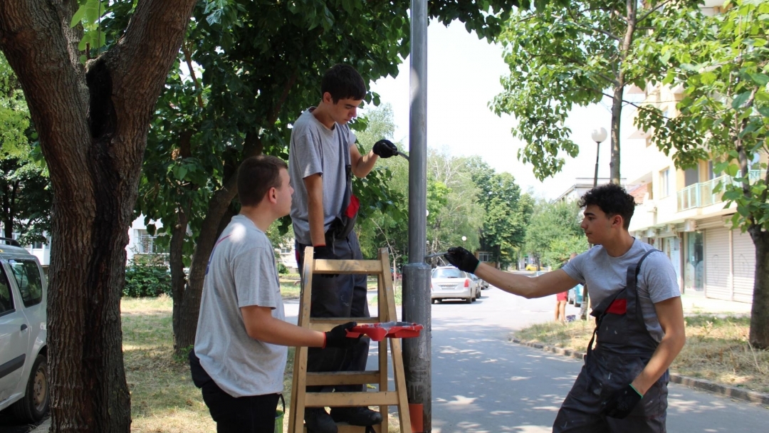 Русенски ученици избраха общински предприятия и отдели за летните си стажове