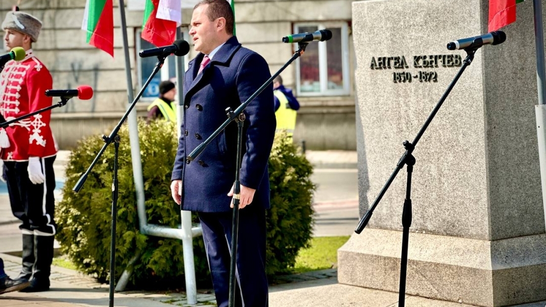  С възпоменателна церемония в Русе бяха отбелязани 154 г. от гибелта на Ангел Кънчев