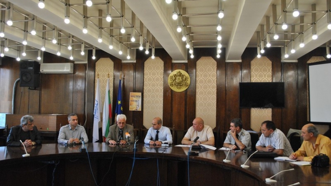 Общинският щаб за защита при бедствия обсъди положението с покачване нивото на река Дунав