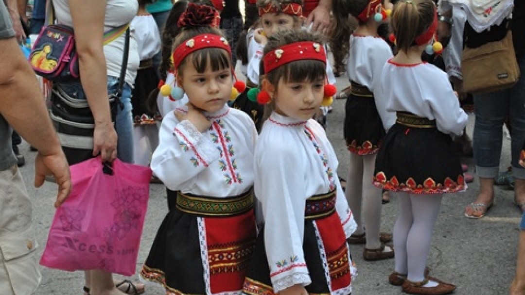 ЗАМ.-КМЕТЪТ НАТАЛИЯ КРЪСТЕВА ОТКРИ ФЕСТИВАЛА „СЦЕНА ПОД ЛИПИТЕ“