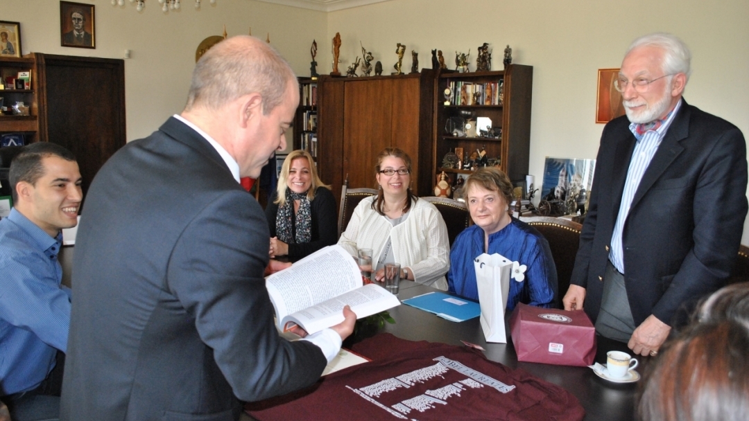 Кметът на Чикаго поздрави русенци за 6 май