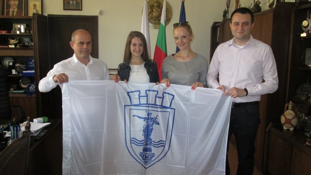 Певица от Русе представя България в  Международен конкурс в Казахстан