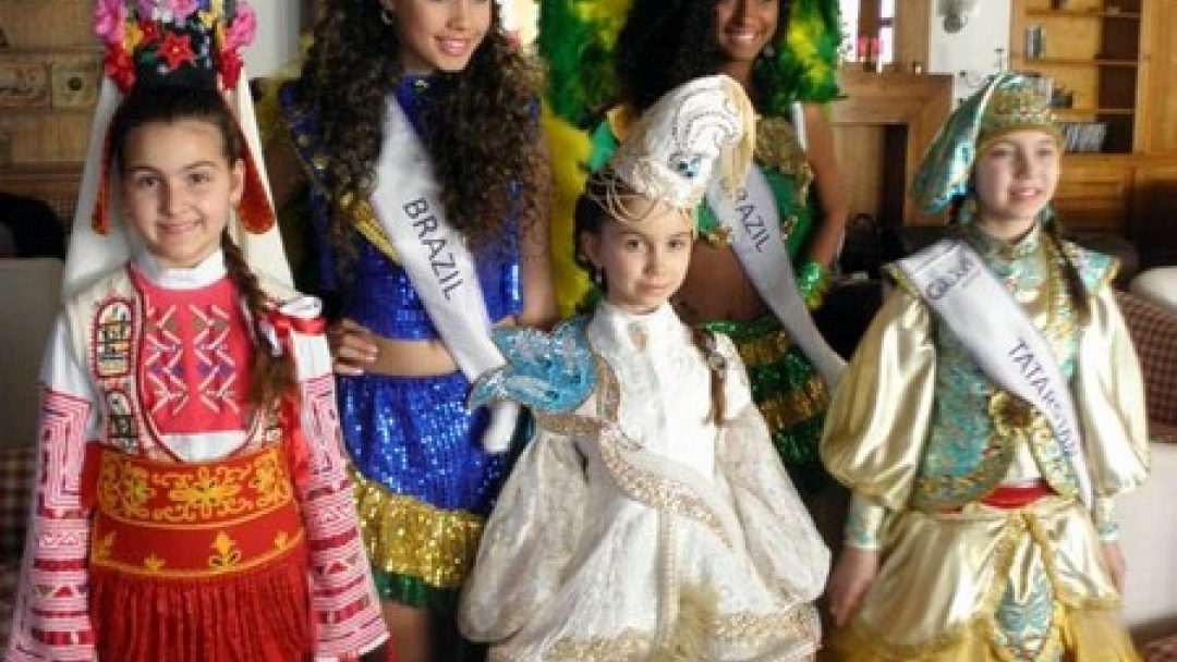 9-годишната Ралица Ангелова грабна първа награда на Международен конкурс за красота 