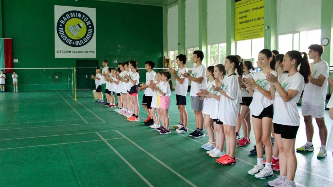65 деца от България и Румъния се състезаваха на турнира по бадминтон „Русенско лято“