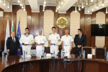 Военноморските сили честват 138 години от създаването си 