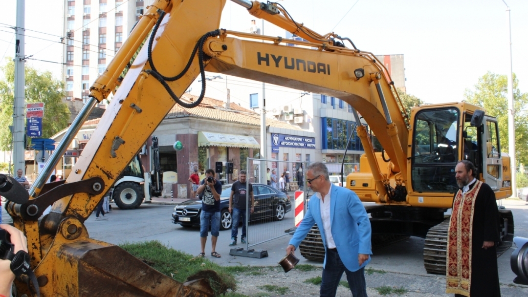 Състоя се символична първа копка на обект „Реконструкция на бул. „Придунавски булевард“ и рехабилитация на 3 броя пасарелки“