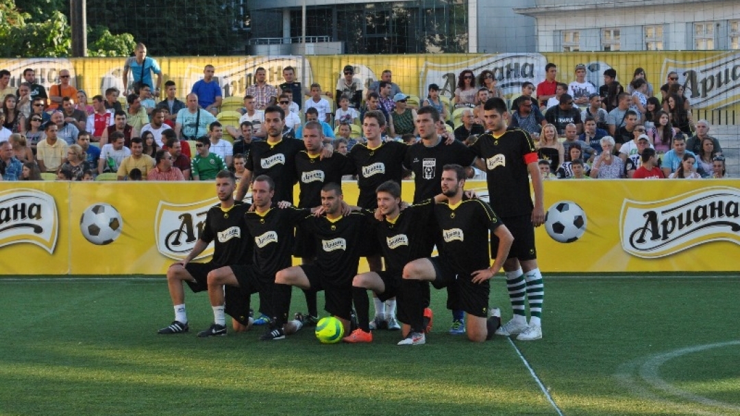 Кметът Пламен Стоилов закри 5-тото юбилейно издание на Ариана Аматьорска лига 