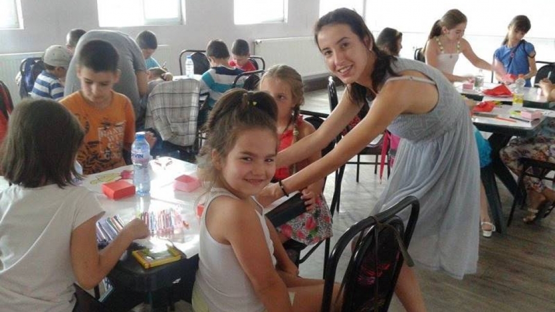 Клубове по салса и английски език в лятната академия на ОМД-Русе