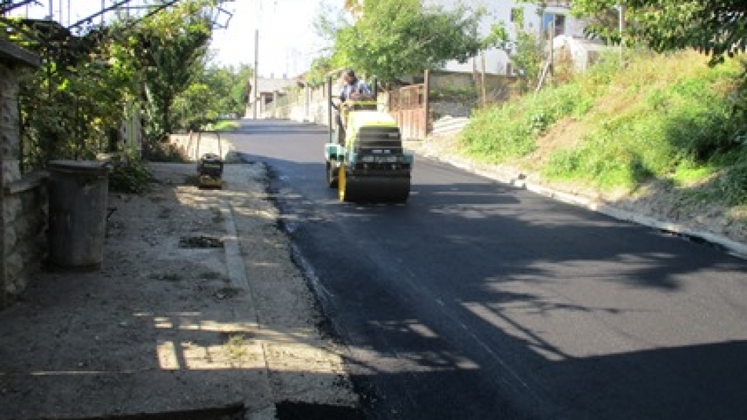 'Комунални дейности' асфалтира нови улици