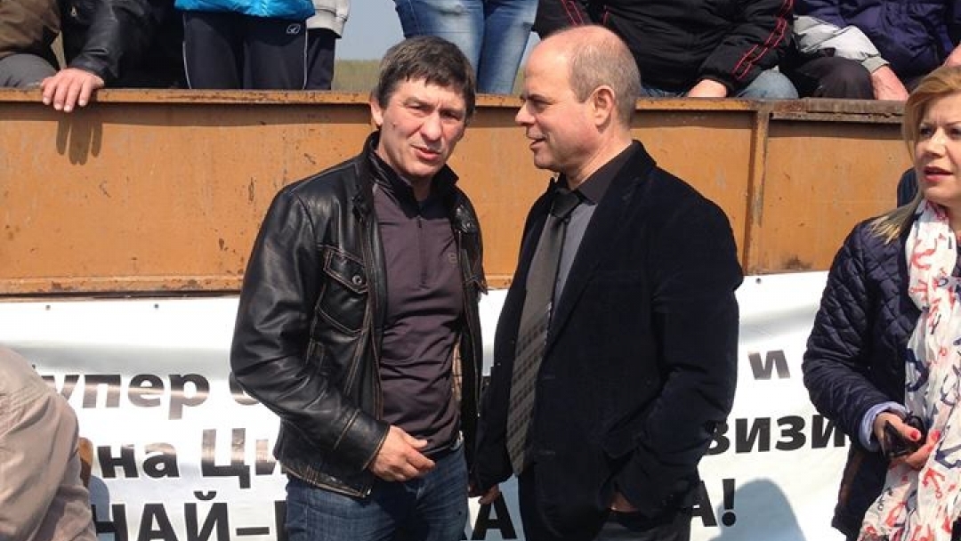 Близо 70 коня мериха сили в надпревара в село Сандрово