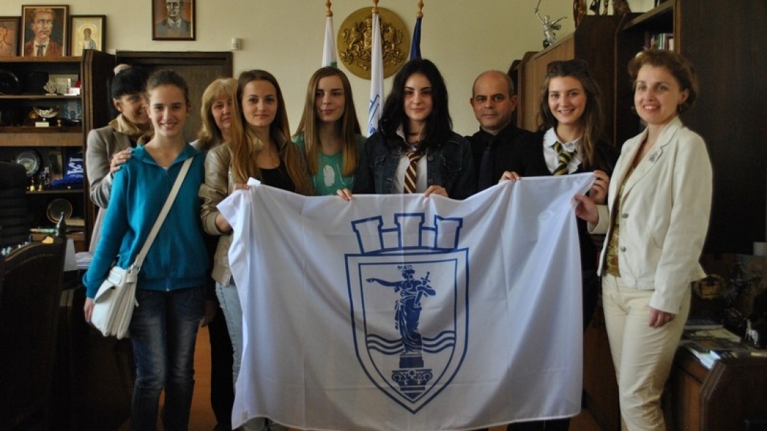 Кметът Пламен Стоилов изпрати хор „Дунавски вълни“, който е единствения български представител  на Световния фестивал „Гласовете на света“