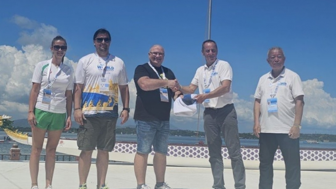 The Municipality of Ruse received the flag for the host city of the World Dragon Boat Championship in 2025