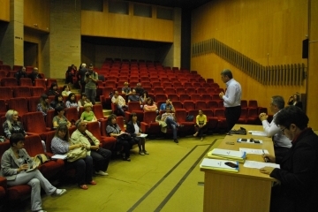 Ръководството на ЕНЕРГО-ПРО и живеещи в АОНСУ се срещнаха по инициатива на кмета Пламен Стоилов 