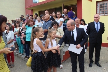 Кметът Пламен Стоилов откри новата учебна 2018-2018 година в СУ "Васил Левски"