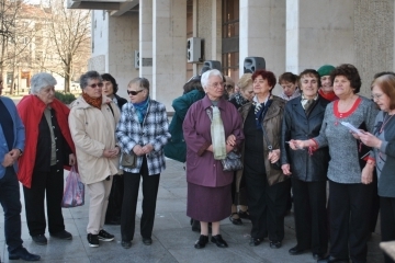 Ветеранките от СК "Дунав" с празнична програма по случай 1-ви март