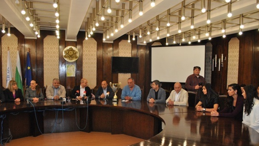 Баскетболистките на Русе с отборна премия от Общината за пета шампионска титла