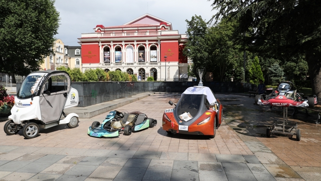 200 музиканти участваха в пърформанса "Европа - това сме ние" по повод Деня на Дунав и Европредседателството