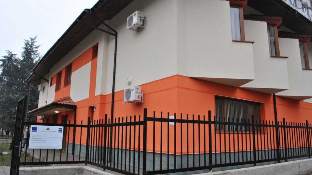 Трите центъра за настаняване от семеен тип бяха официално открити днес в Русе