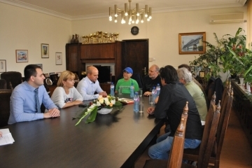 Кметът Пламен Стоилов се срещна с музикантите от „Диана експрес“