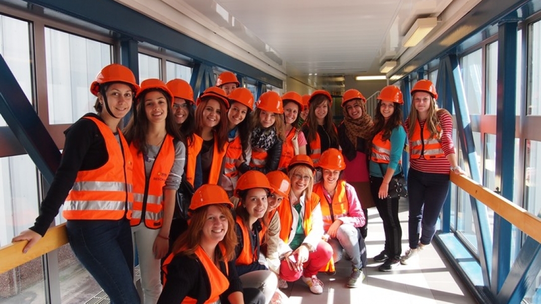 Русенски младежи изучаваха технологията за рециклиране на отпадъци в Швеция