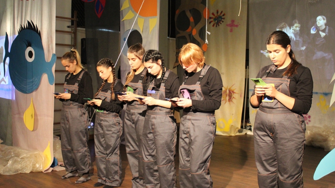 Вълнуващ спектакъл на децата от Комплекса за социални услуги в Русе