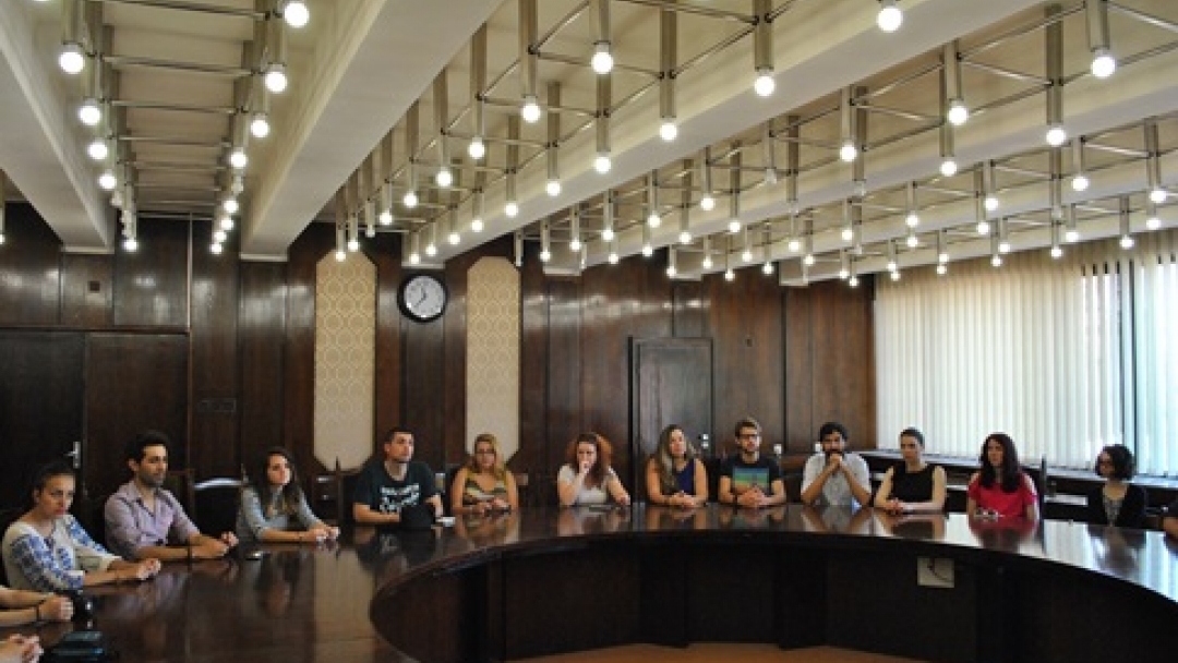 Зам.-кметът Иван Григоров посрещна 19 младежи от различни държави