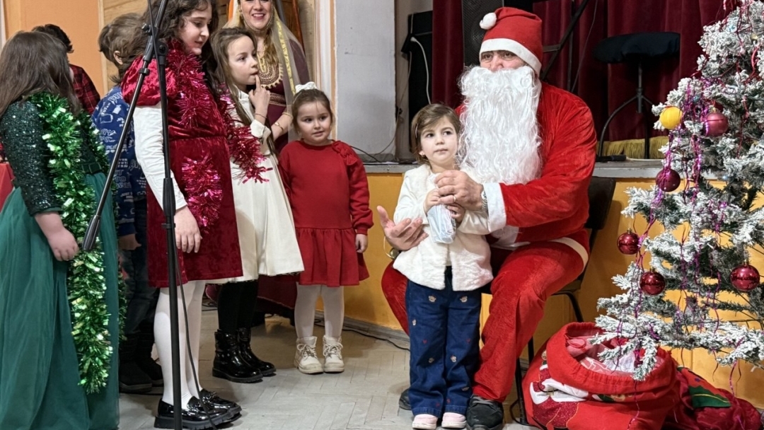 Арменската общност в Русе отпразнува Рождество и Богоявление с тържествен концерт