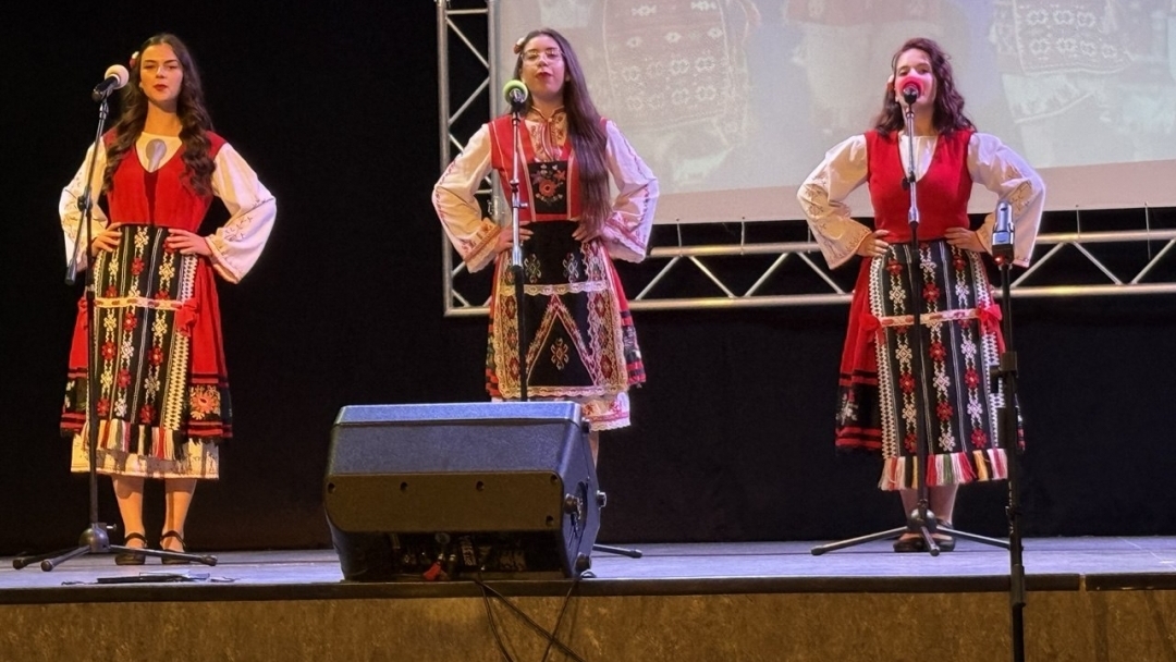 Заместник-кметът Енчо Енчев уважи Пролетния концерт на Английската гимназия  