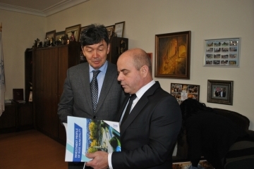 Кметът Пламен Стоилов се срещна с посланика на Казахстан в България Н. Пр. Темиртай Избастин