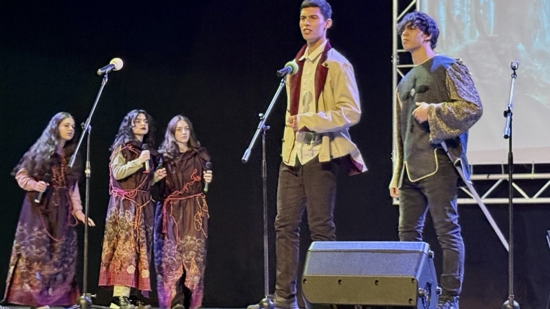 Заместник-кметът Енчо Енчев уважи Пролетния концерт на Английската гимназия  