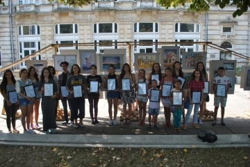 Пленерът "Арт Пристан Русе" впечатли с презентация и красиви творби