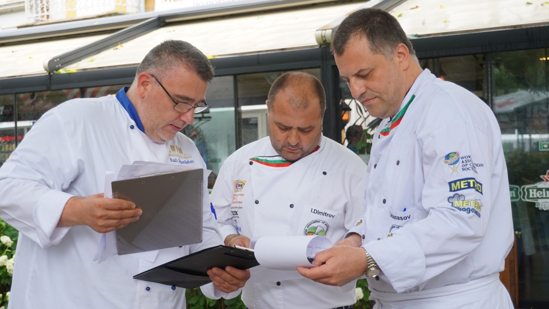 Кулинарното състезание „Като шеф готвачите“ излъчи своите победители