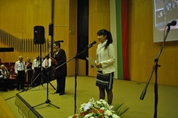 Ирена Петрова поздрави пенсионерски клуб „Добруджанска среща“