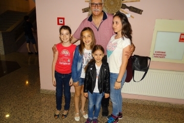 В Разград се проведе Националният детски фестивал за популярни песни, танци и рисунки „Звезден път"