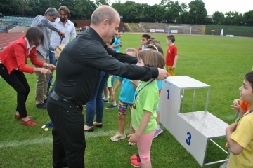 Над 200 млади лекоатлети участват в Международен турнир „Младост“