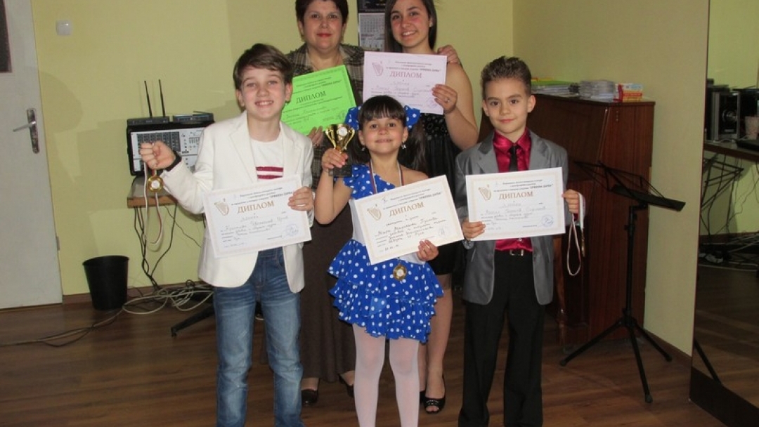 Русенските „Слънца“ с награди от Националния конкурс „Орфеева дарба“