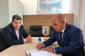 Кметът Пламен Стоилов подписа договора за финансиране на проекта за ремонт на Пантеона на възрожденците 