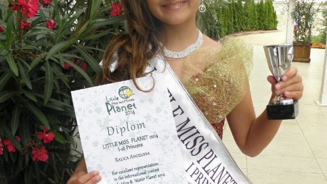 9-годишна русенка стана „Първа принцеса на планената“ на международен конкурс