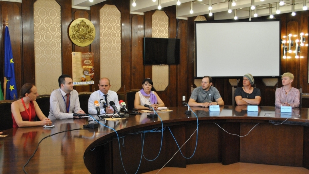 ПЪРВИ МЕЖДУНАРОДЕН ФЕСТИВАЛ НА ПЯСЪЧНИТЕ СКУЛПТУРИ ЗАПОЧВА В РУСЕ ДНЕС 