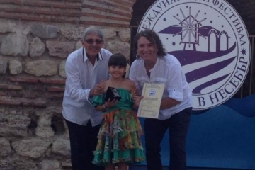 Солистка на „Слънце“ с първо място на международен фестивал