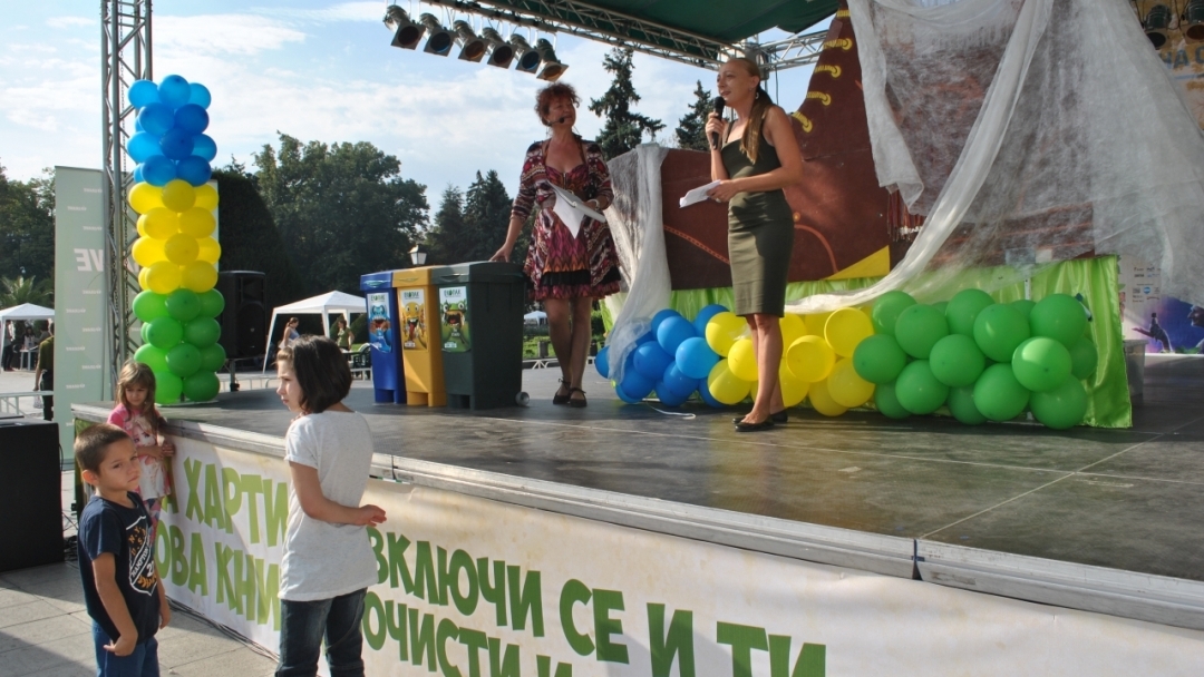 Стотици русенчета твориха в ателиетата на фестивала  „Всемир на таланти Русе‘2016“