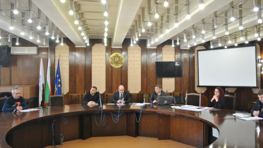Партиите в Русе постигнаха споразумение за разпределението на ръководните длъжности в секциите на предстоящите избори