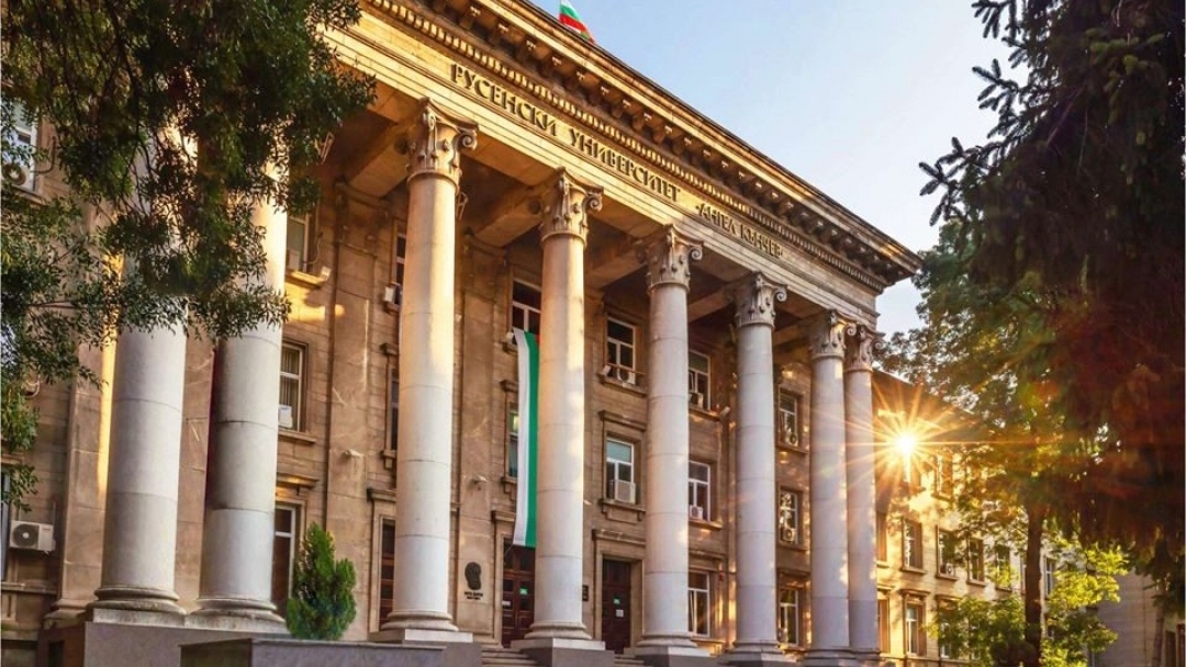 Община Русе ще регистрира студенти на място в Русенския университет